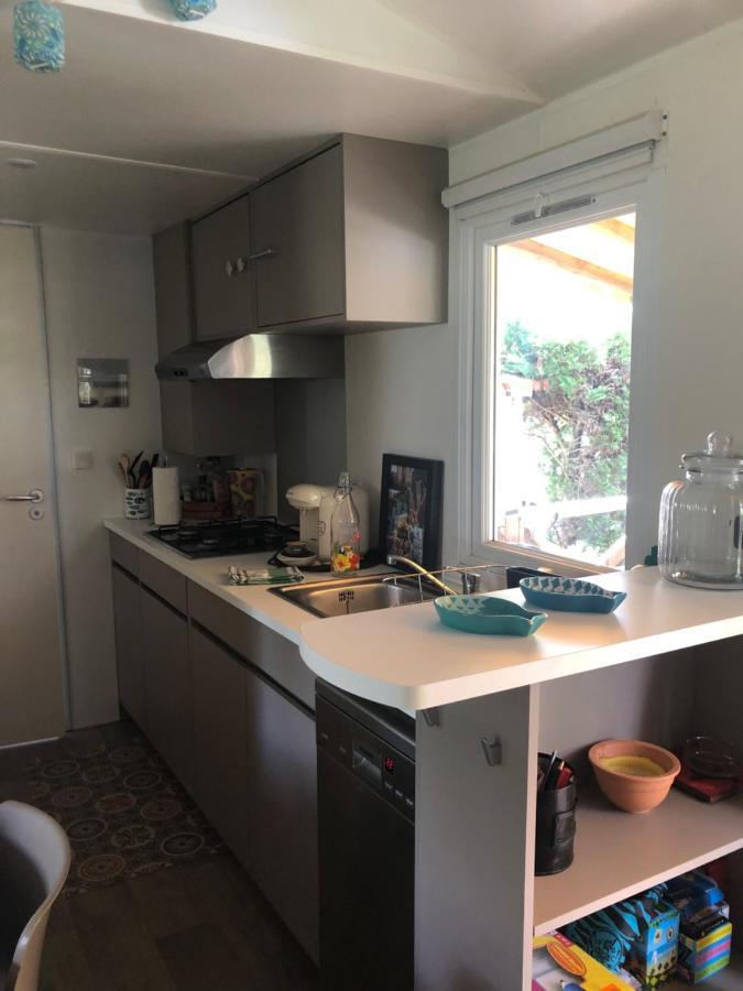 Mobil Home Climatise Camping 4* Le Grau Du Roi Les Jardins De Tivoli Bagian luar foto